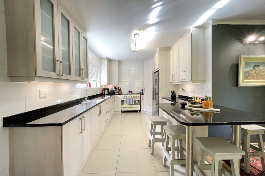 To Let 3 Bedroom Property for Rent in Durbell Western Cape